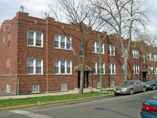 4016 W Palmer St in Chicago, IL - Building Photo