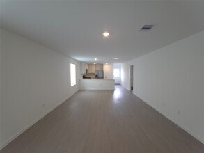 26710 Sunrise Dr in Katy, TX - Building Photo - Building Photo