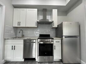 106 S 42nd St in Philadelphia, PA - Building Photo