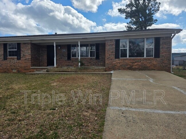 1408 Johnson St in Jacksonville, AR - Building Photo - Building Photo