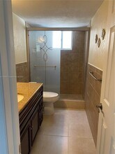 3282 W 70th St in Hialeah, FL - Building Photo - Building Photo
