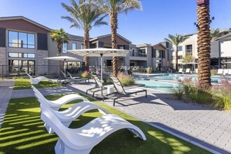Elysium in Phoenix, AZ - Building Photo - Building Photo