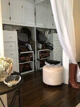 66 Queensberry St, Unit 416 in Boston, MA - Building Photo - Building Photo