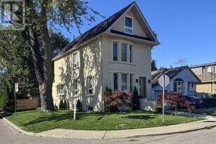 22 Pitt Ave in Toronto, ON - Building Photo