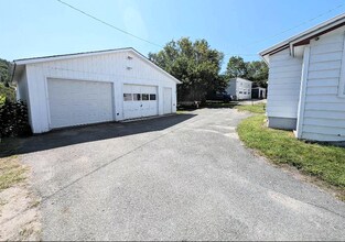 273 VT-2B in Waterford, VT - Foto de edificio - Building Photo