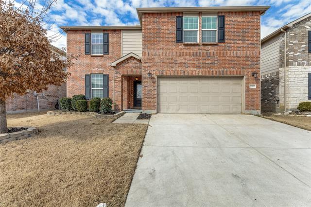 2205 Simmental Rd in Fort Worth, TX - Building Photo