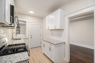 7407 Dunedin St in Detroit, MI - Building Photo - Building Photo