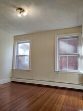785 Washington St, Unit 1 in Brookline, MA - Building Photo - Building Photo