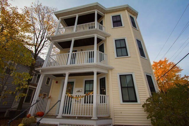 17 Meacham Rd, Unit 2 in Cambridge, MA - Building Photo - Building Photo