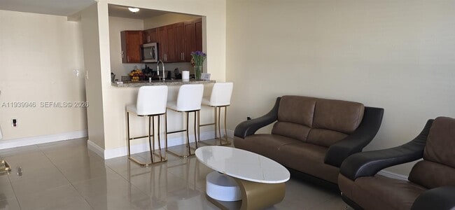 15304 SW 72nd St in Miami, FL - Building Photo - Building Photo