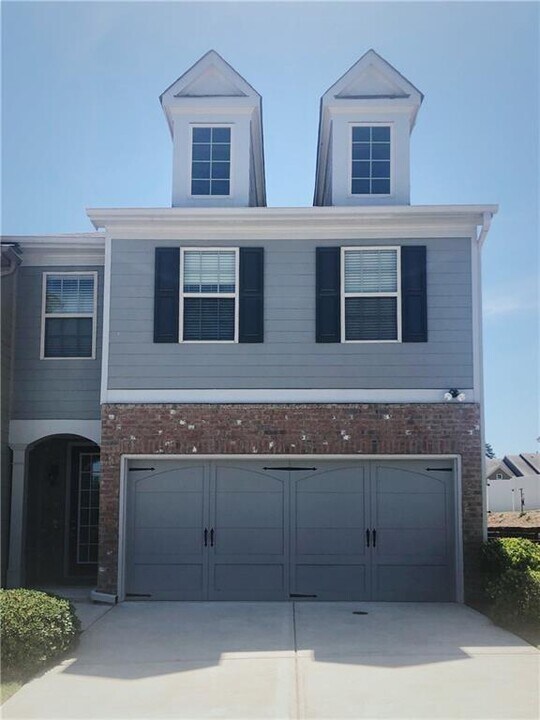 3472 Sardis Bend Dr in Buford, GA - Building Photo