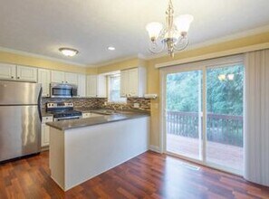 3499 Sunset Dr in Columbus, OH - Building Photo - Building Photo