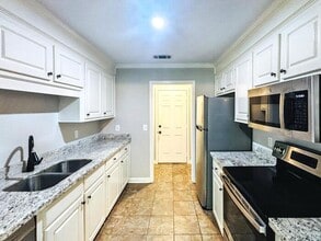 217 Shadow Creek Dr in Florence, MS - Building Photo - Building Photo