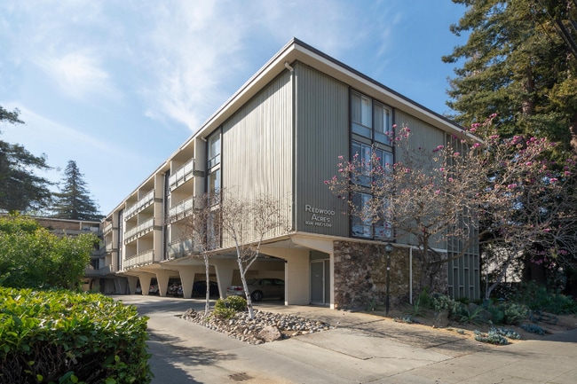 property at 1614 Hudson St