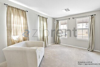 5580 Avent Ferry St in Las Vegas, NV - Building Photo - Building Photo