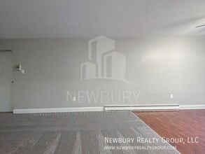 1459 Poplar St in Pittsburgh, PA - Building Photo - Building Photo