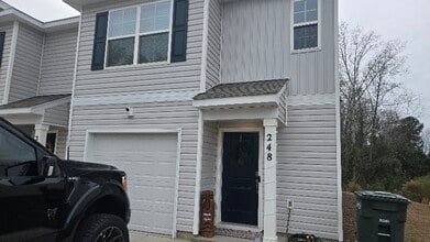 248 Wall St in Sumter, SC - Foto de edificio - Building Photo