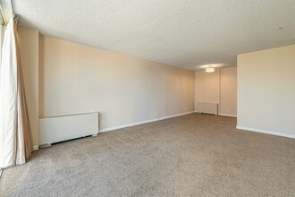 421 S Howes St in Fort Collins, CO - Building Photo - Building Photo