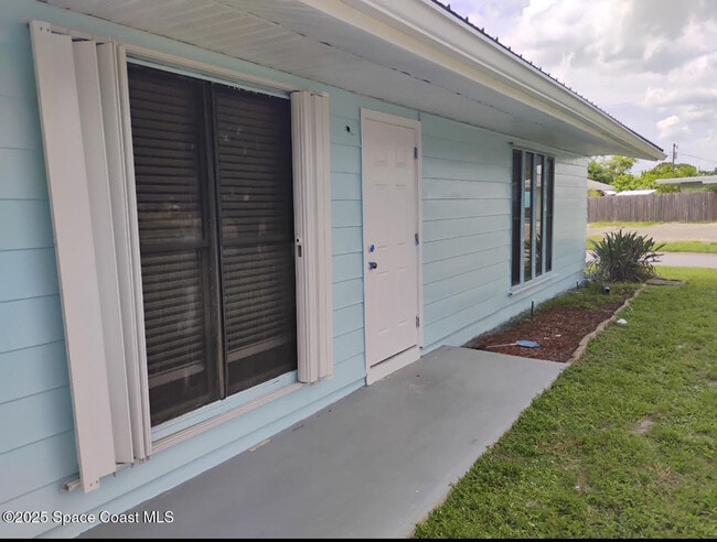 property at 790 Badger Dr NE
