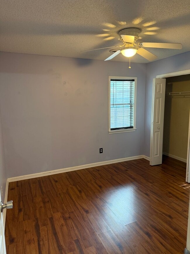 1126 Welborn Rd in Wilmington, NC - Building Photo - Building Photo