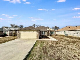 1413 Avenue A in Grand Prairie, TX - Building Photo