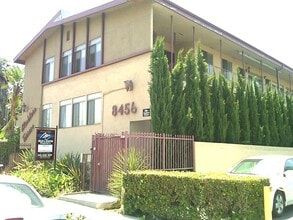 b8456 in Los Angeles, CA - Building Photo - Building Photo