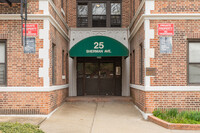 25 Sherman Ave in Staten Island, NY - Building Photo - Building Photo