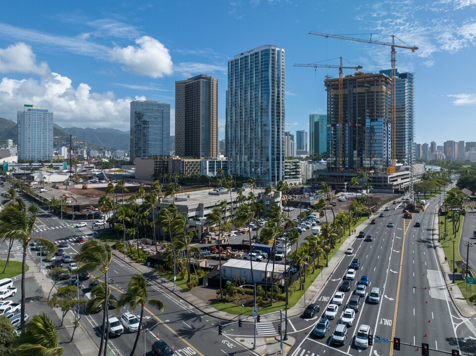 Kalae at Ward Village in Honolulu, HI - Building Photo