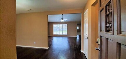 1829 Broadway St in Denton, TX - Building Photo - Building Photo