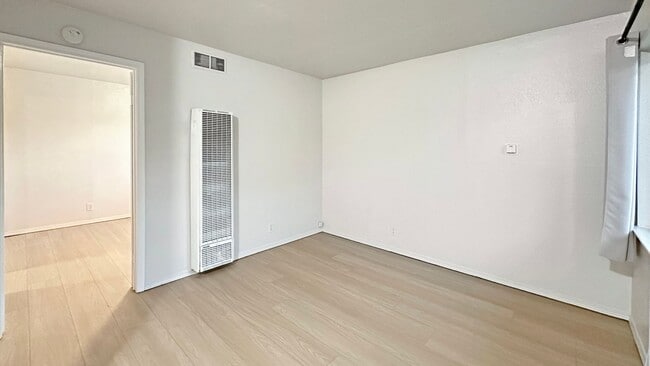 1847 E 25th St in Oakland, CA - Building Photo - Building Photo