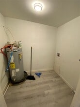 127 Seacrest Park Rd in Beach City, TX - Building Photo - Building Photo