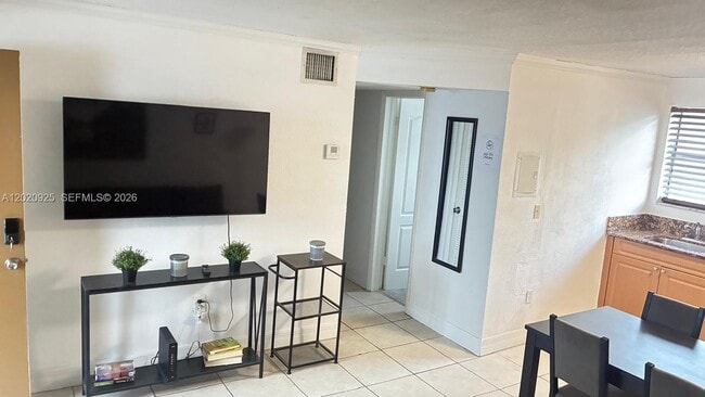 property at 427 SW 6th St