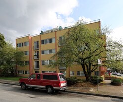 2910 Alder St in Vancouver, BC - Building Photo