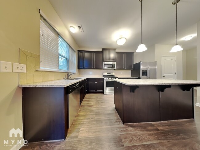 2455 Quincy Loop in Fairburn, GA - Foto de edificio - Building Photo