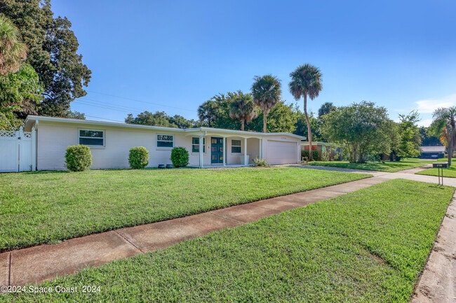 1790 S Lilac Cir in Titusville, FL - Building Photo - Building Photo