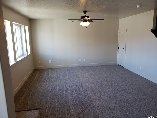 187 N 1275 W in Springville, UT - Foto de edificio - Building Photo