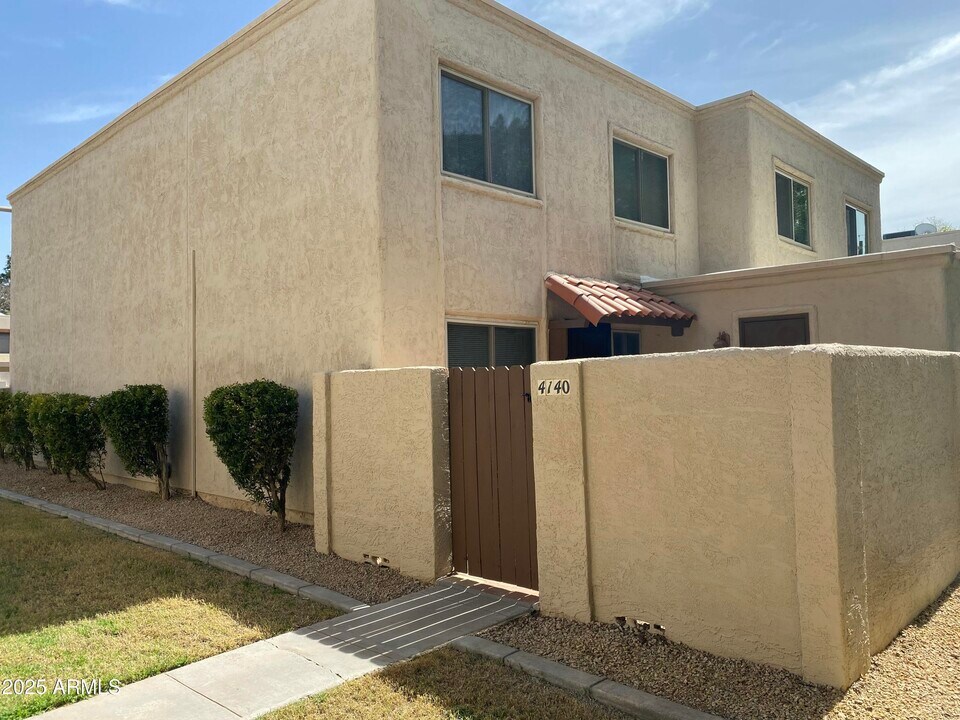 4140 N 81st St in Scottsdale, AZ - Building Photo