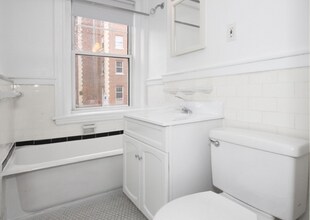 27 Chauncy St, Unit 18-3 in Cambridge, MA - Building Photo - Building Photo