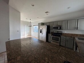 83391 Ocean Breeze Ln in Indio, CA - Building Photo - Building Photo