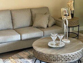 5899 Parkwalk Dr in Boynton Beach, FL - Foto de edificio - Building Photo