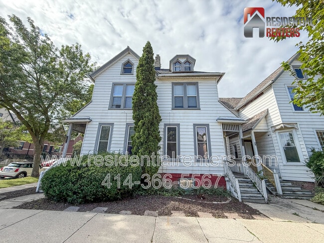 property at 1503 N Cass St