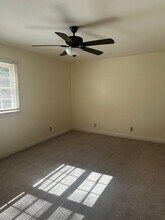 2811 Bleeker Sq in Winston-Salem, NC - Building Photo - Building Photo