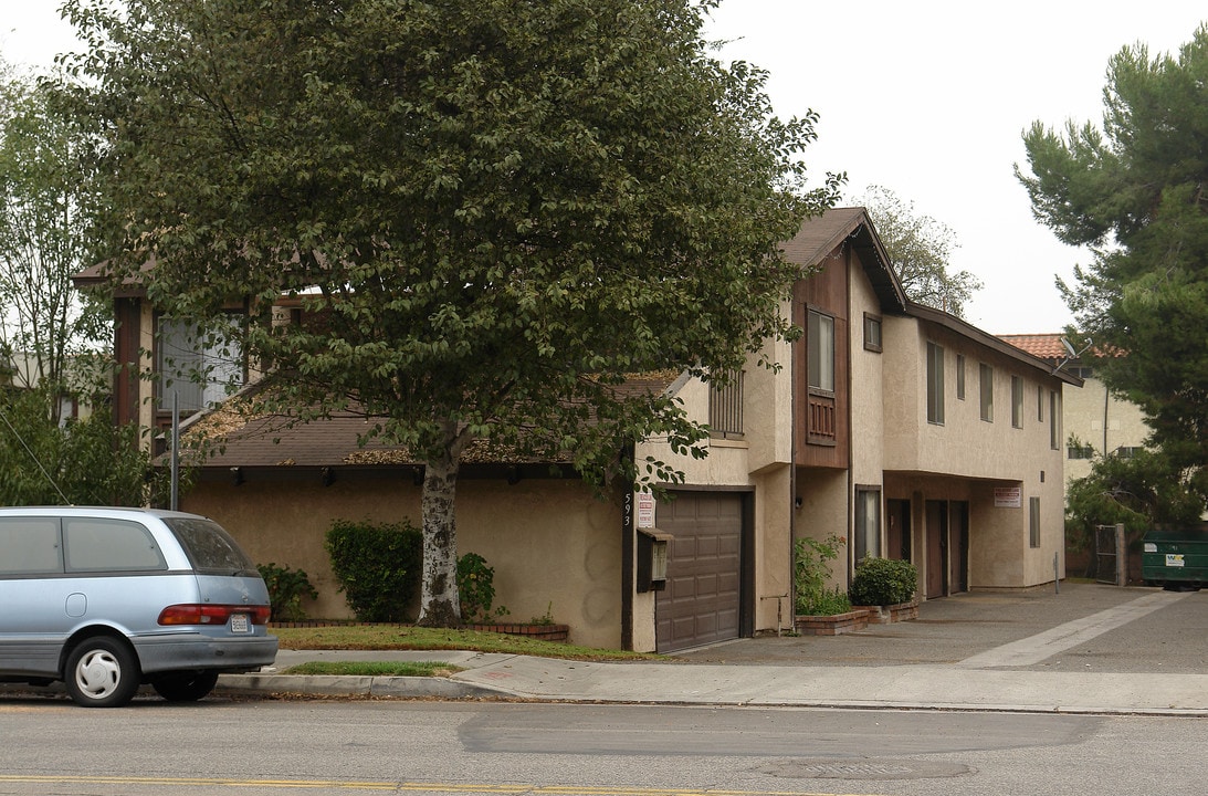 593 S Parker St in Orange, CA - Building Photo