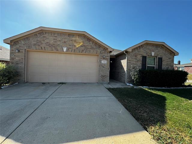 5413 Stone Meadow Ln in Fort Worth, TX - Foto de edificio