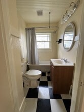 205 NE Bryant St in Portland, OR - Building Photo - Building Photo