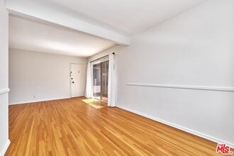 742 S Plymouth Blvd in Los Angeles, CA - Building Photo - Building Photo