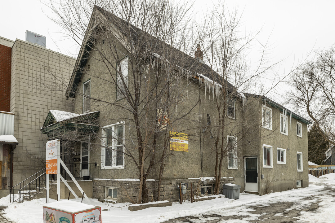 622 Somerset St W in Ottawa, ON - Building Photo