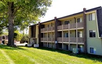 Flats at Wildwood in Raytown, MO - Building Photo - Building Photo