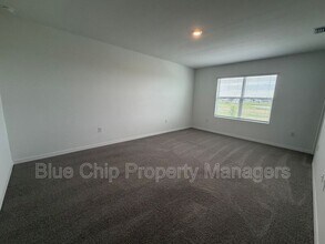 10621 Quail Grv Wy in San Antonio, FL - Building Photo - Building Photo