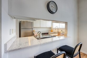 Deerfield at Indian Creek in Denver, CO - Building Photo - Building Photo